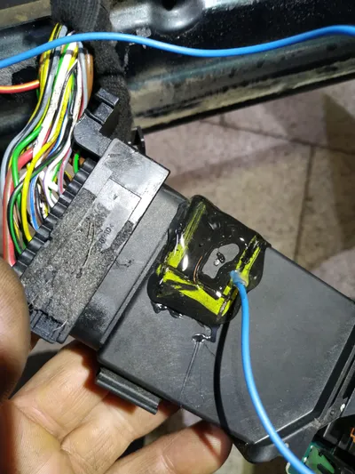 Servis elektroniky auta