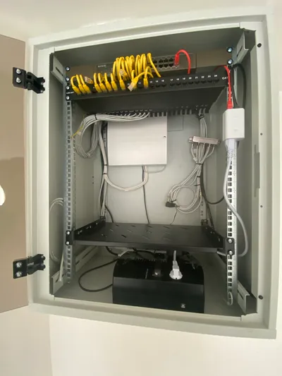 Automatizace turniketů